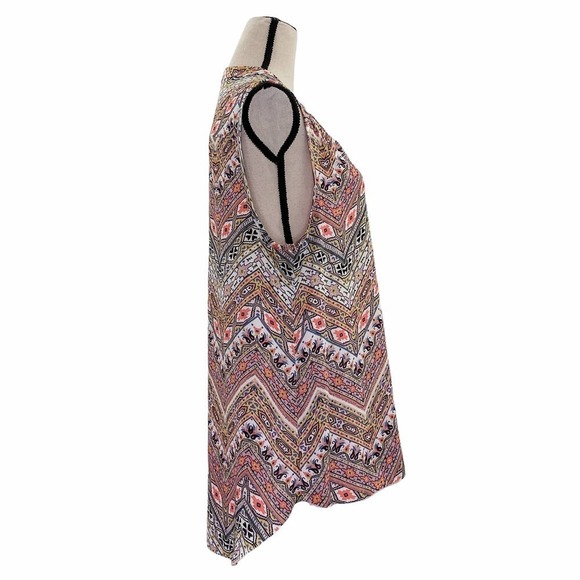 Ldla Printed Split Neck Sleeveless High Low Blouse - Picture 4 of 11